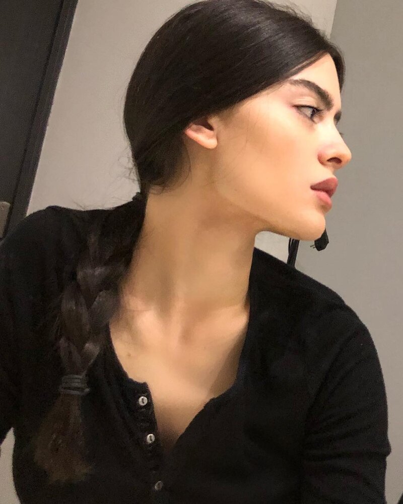 Kristinagoginava   BlTQS1qFIIi   