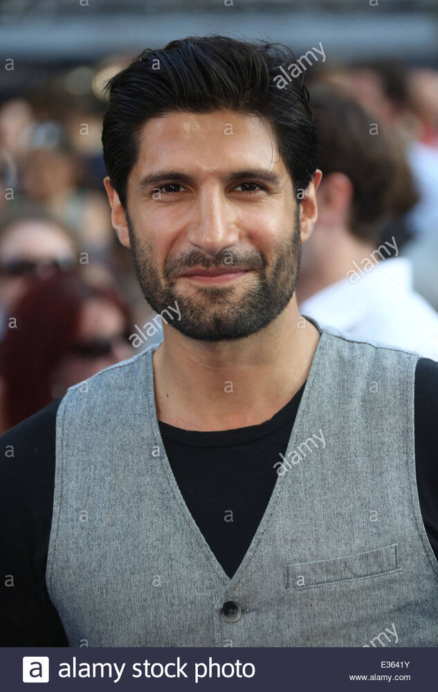 World premiere of the worlds end held at the odeon leicester square E3641Y