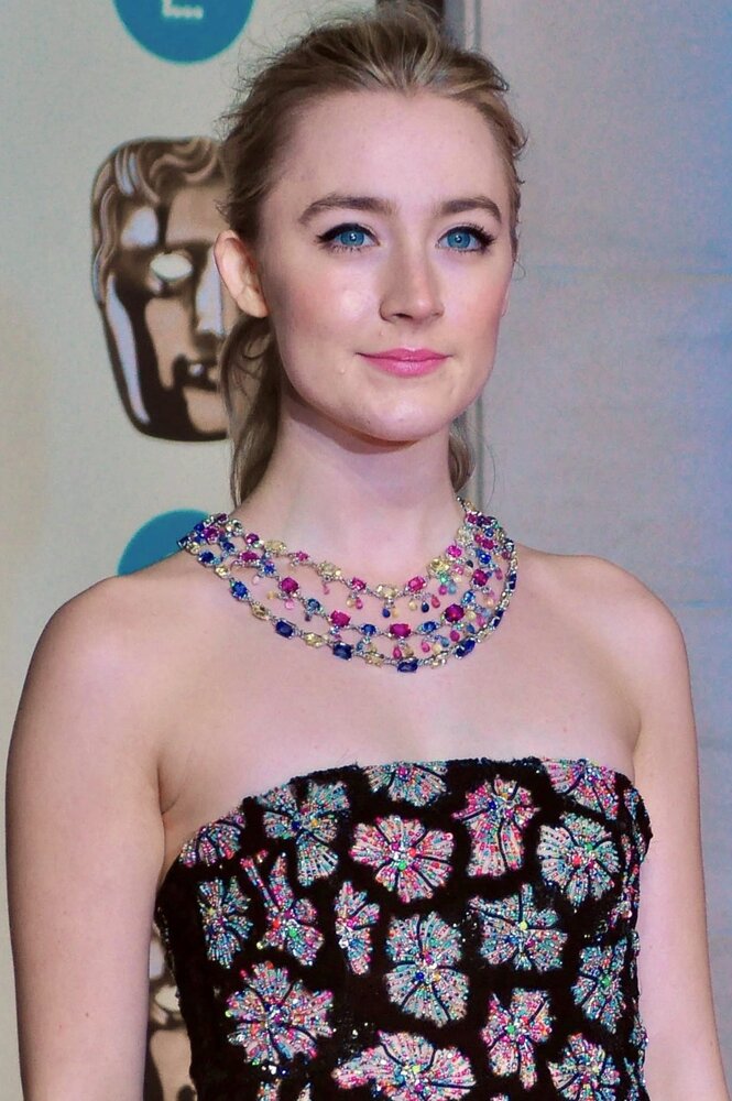 1200px Saoirse Ronan at BAFTA 2016 1 cropped