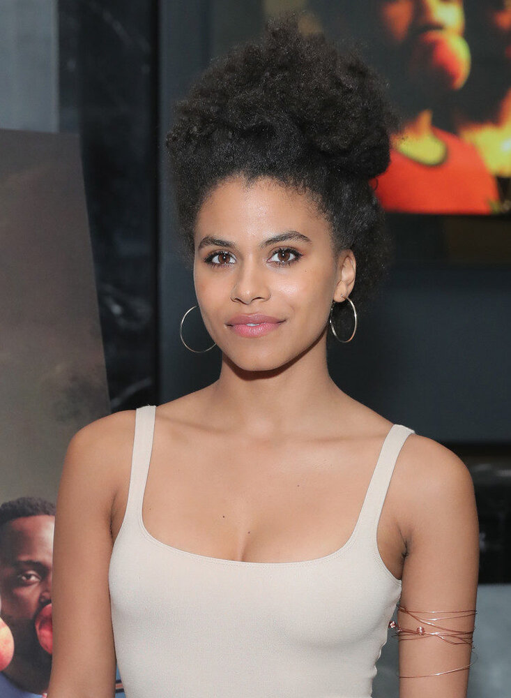 Zazie Beetz Hot Images 750x1024