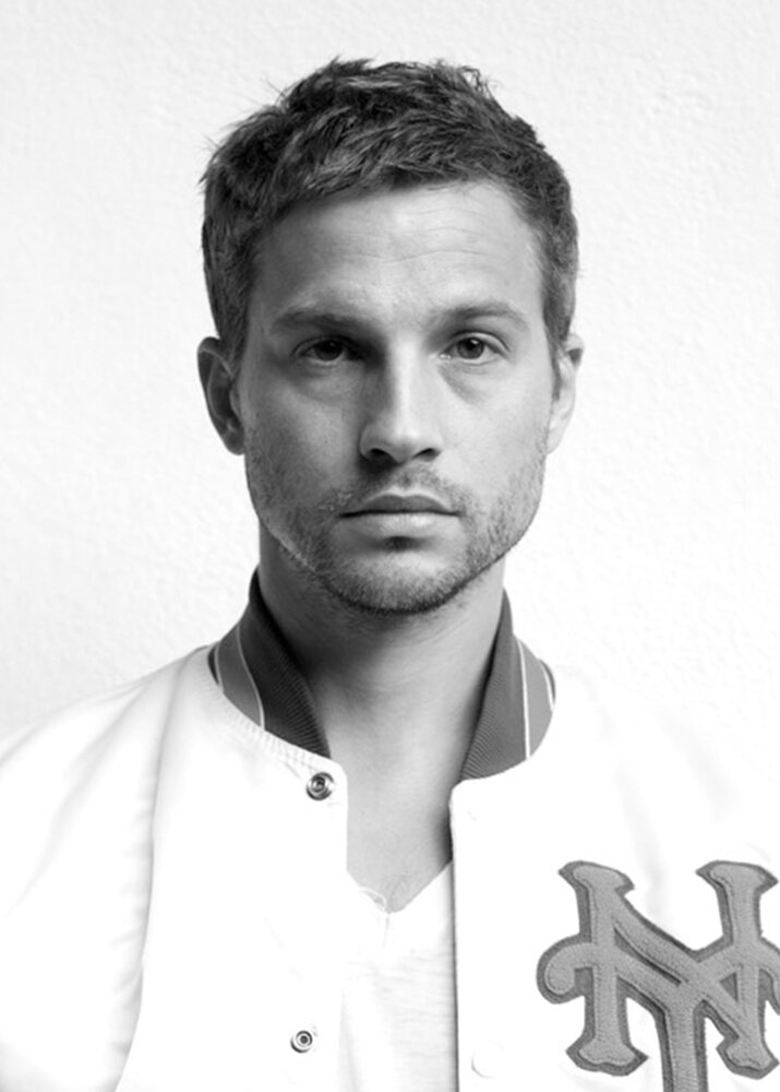 Loganmarshallgreen 1000x1400