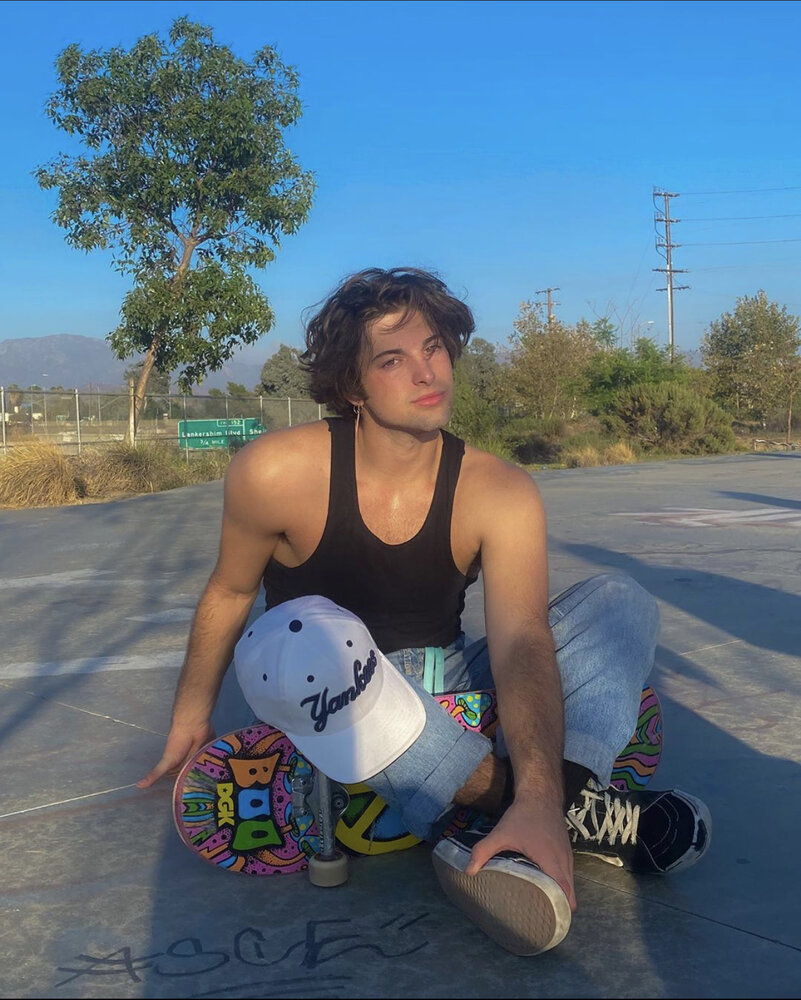 49719339 65B2 4B20 91CD 2602092058FF