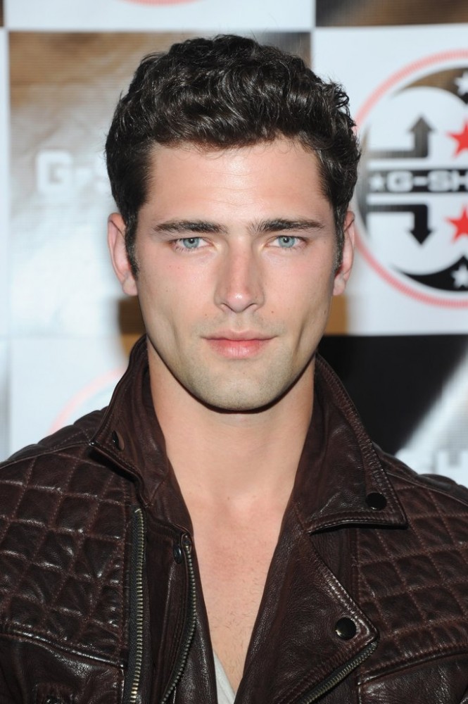 Hot Sean OPry Pictures 665x1000