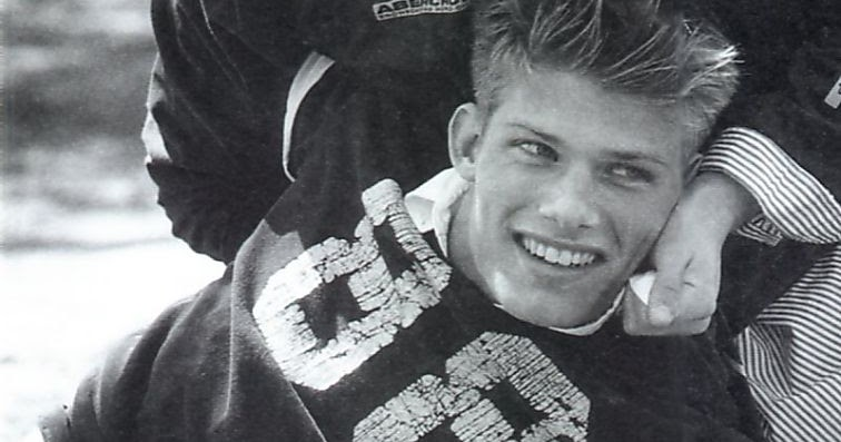 1601228443234