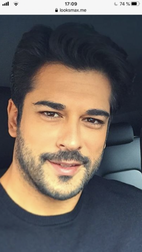 0CC9ED7E 6438 481B A63F 813099B409BB