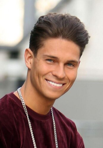 JoeyEssex2.jpg