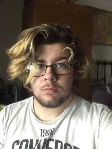 SamFace.jpg