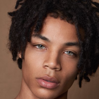 E0FA7629 7F9D 4BBD ADFE E47B2FE8CF48