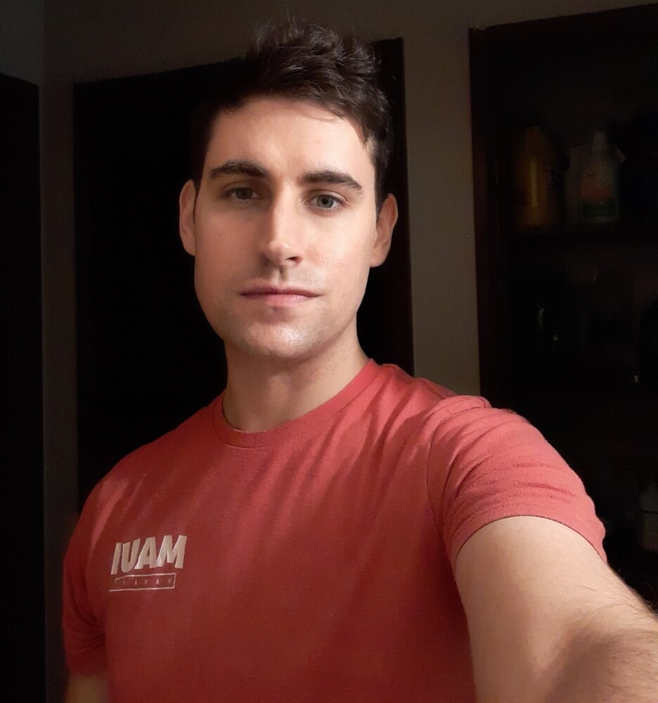 FaceApp 1601516172561