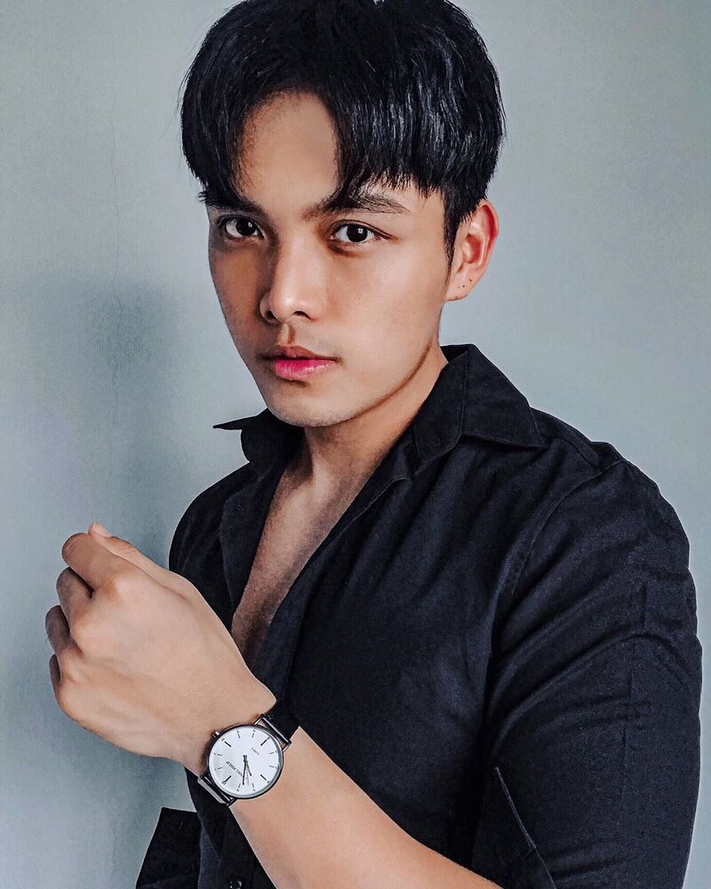 AsianModel1