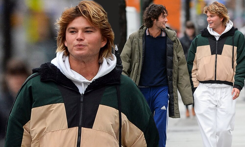 462C7FC5 8BC1 4B2B B7EB D31D546D3CC2