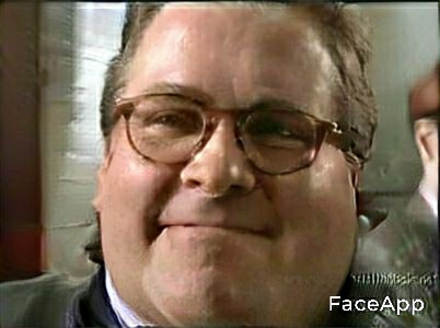 FaceApp 1602168628040