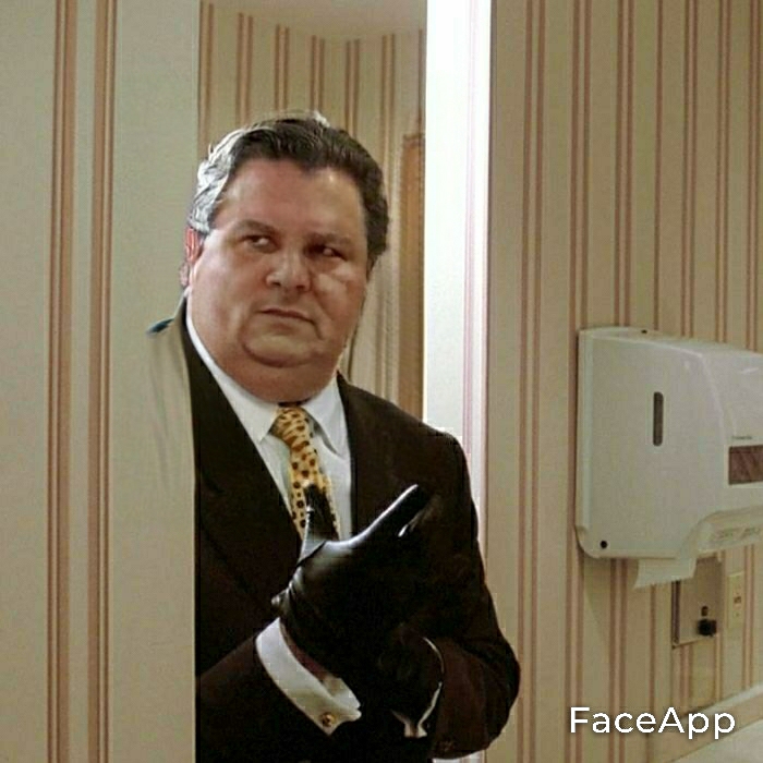 FaceApp 1602168685344