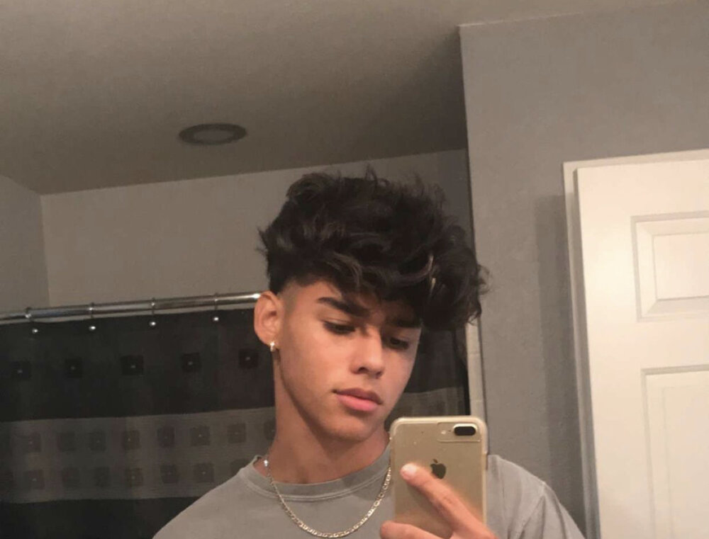 3909D080 9AE4 4D6B B9D4 13123FF16F10