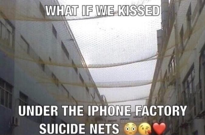 1602551103720