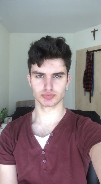 AB08DDD9 CAC4 4A06 90F5 D04185468E51