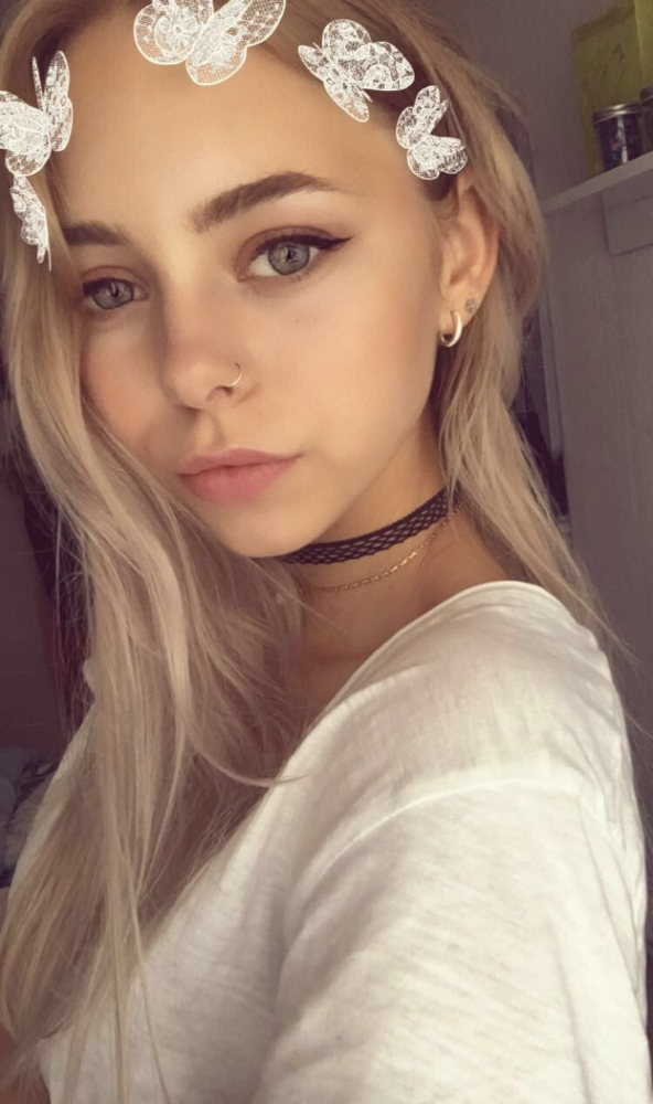 1602701087256