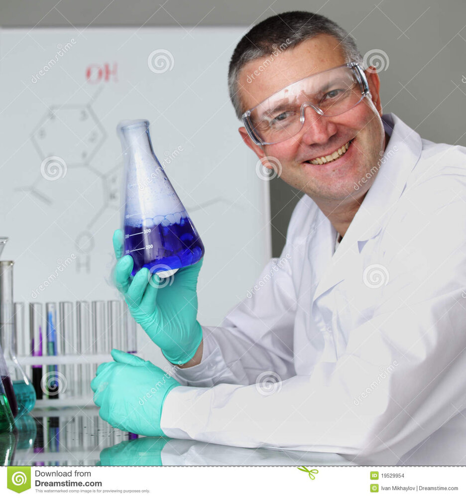 Chemistry scientist 19529954