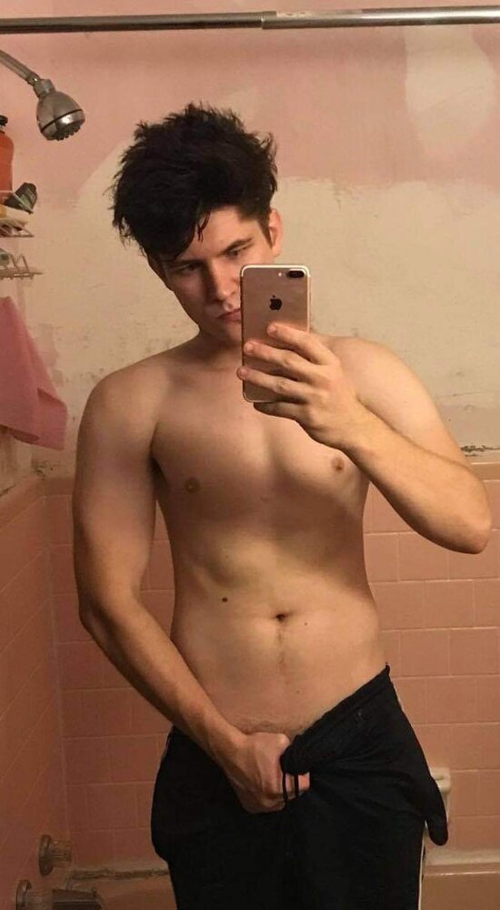 A2E9F4E9 5D02 43F6 85FC C6551040F650