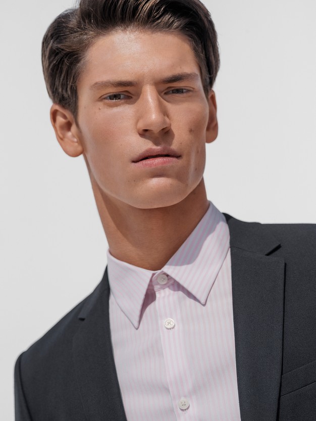 4a59fe b8229f0782c74e43a54a06695a104d68 mv2 d 1500 2000 s 2