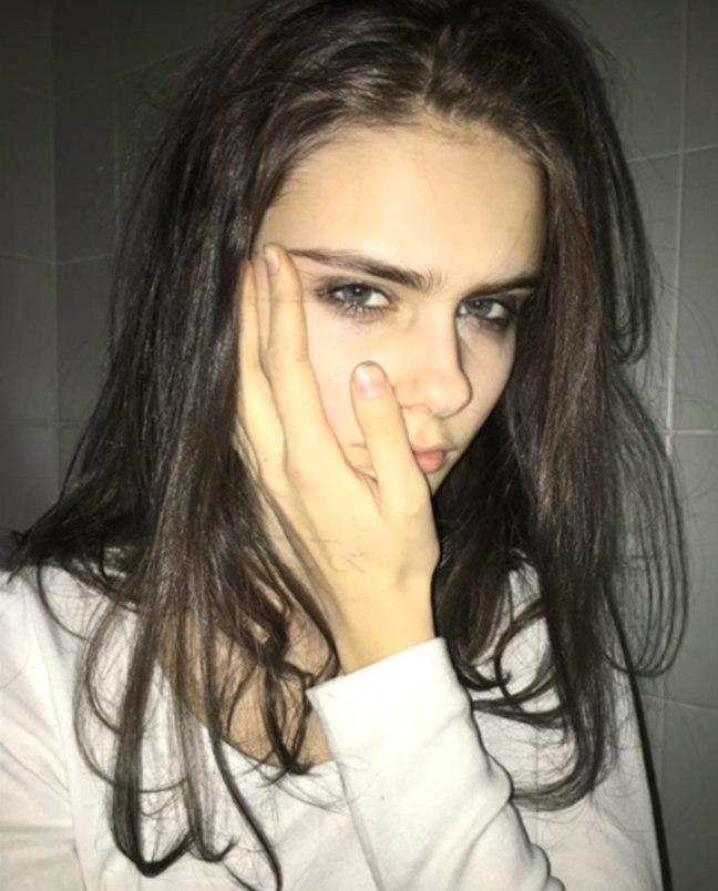C895C2EB 3D2C 4461 BC80 2FFE8A54EF00