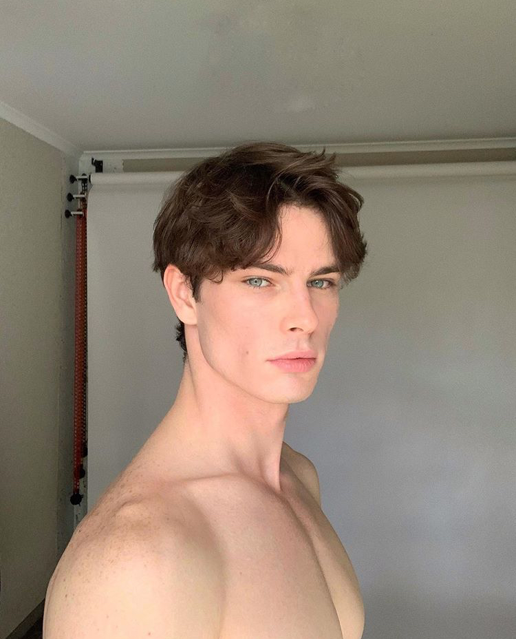 65CDF86E AB00 42CB AF23 C83262EBA3FE