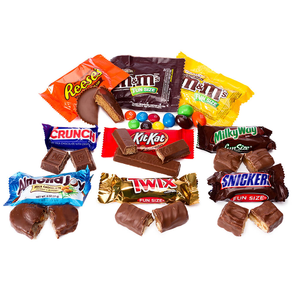 127472 01 fun size chocolate candy bars assortment 150 piece bag