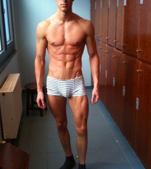 529349A1 ABB2 447D AF97 7ECFFFC660B0