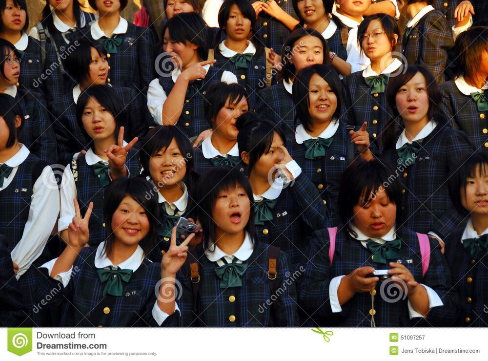 Japan girls school uniform japanese blue green chequered sailor fuku typical middle high which