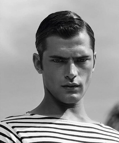 greased-hairdo-from-the-1920s.jpg
