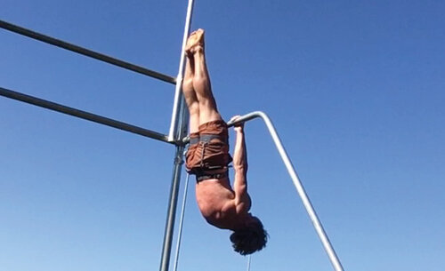 Inverted hang 1