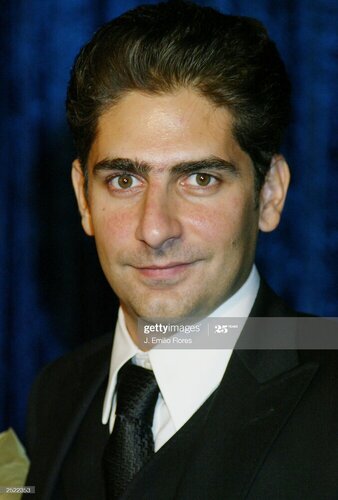 gettyimages-2522353-2048x2048.jpg