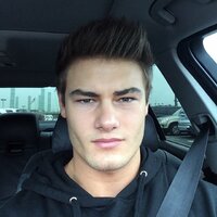 7B01ED66 6568 4555 BD2A 8823B29EBBAF