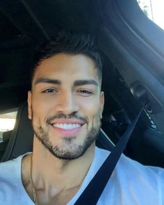 Def1c6fd60fc0956b2bddec350e15860  simple sexy sexy men 1