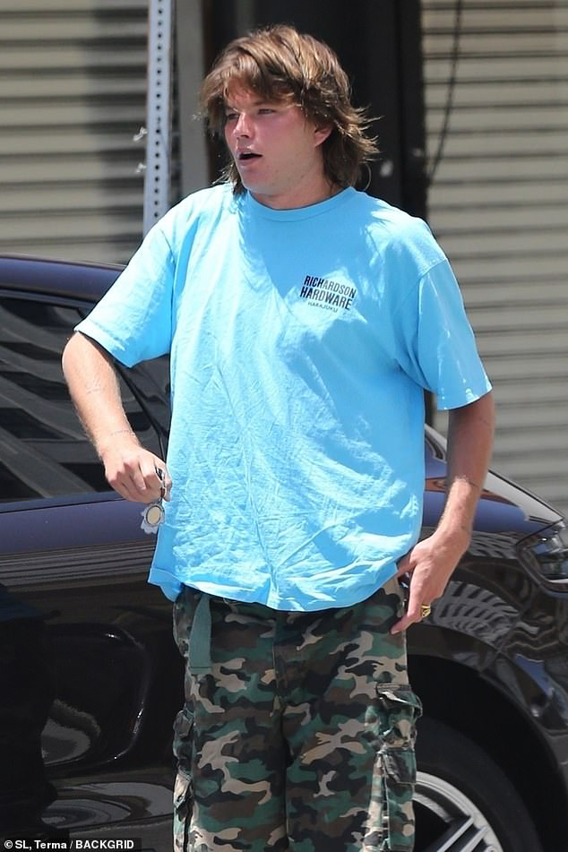 85C7D415 8A21 46F8 BFA1 F6C251577104