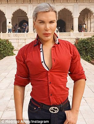 EE6C261B 1A8D 4BF0 9B28 A16FF17B993D