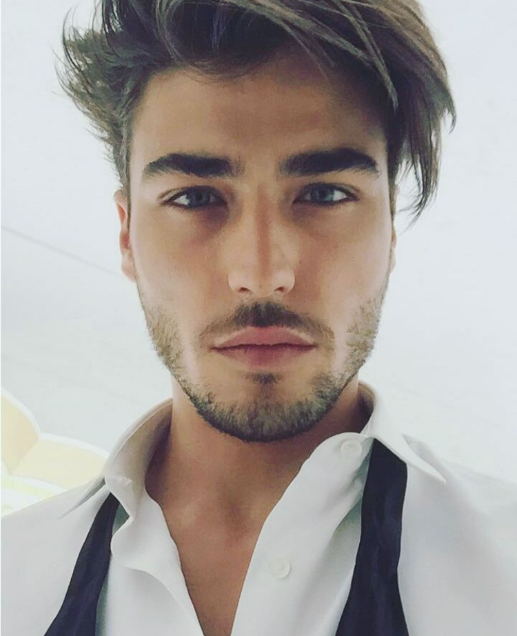 E9F52D4E FE89 45CC 9ECC 7F3AB27825E1 1