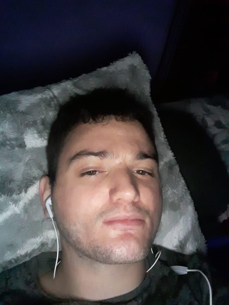 276F7C70 9329 4B87 9578 02D1D605BFF1
