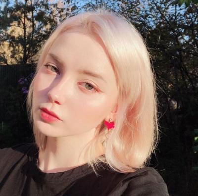 Eeff35ee 9a90 4318 9d20 a1825369b7f0 m