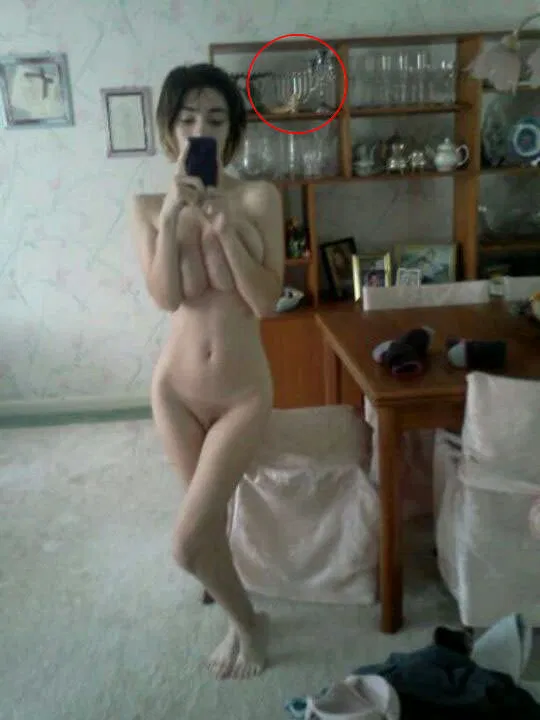 Femalesharpiro