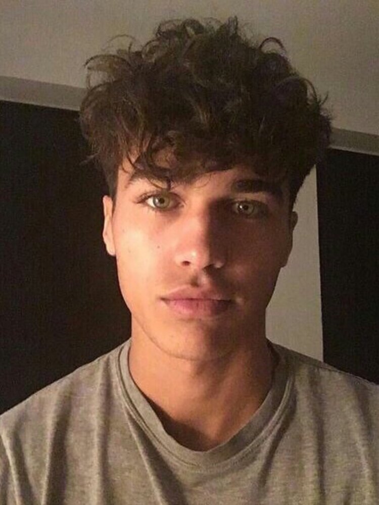 BDA7CD9E 9530 4086 A3DC 328C7849CCF2