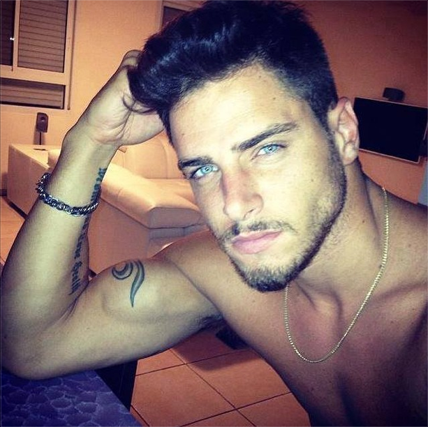 553DED64 BCA7 4A7B B2D3 13064FC5C30E