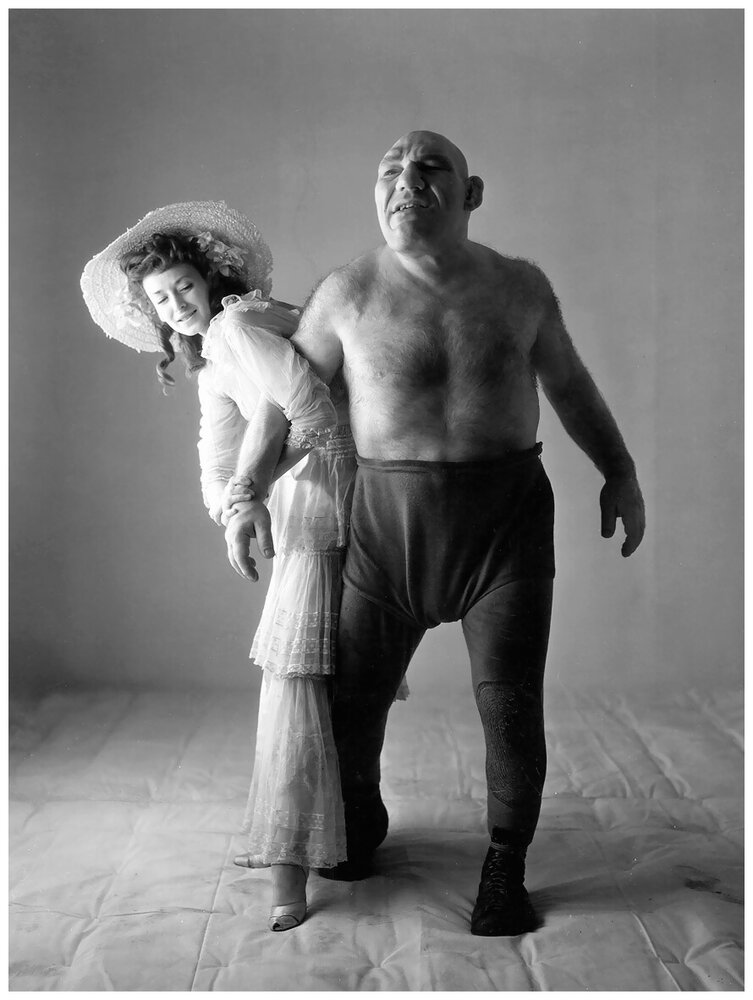 Dorian leigh maurice tillet by irving penn 1945
