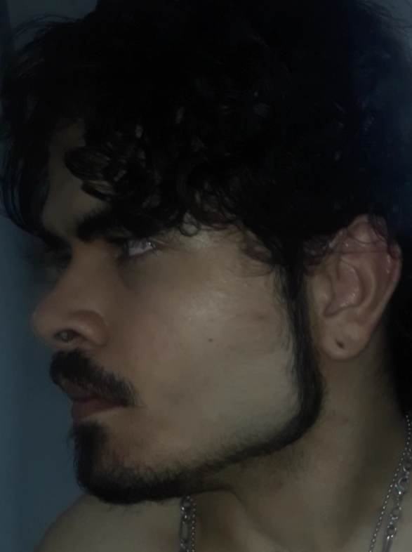 124DEE7E 6C34 4D28 850E DF3C18103A07