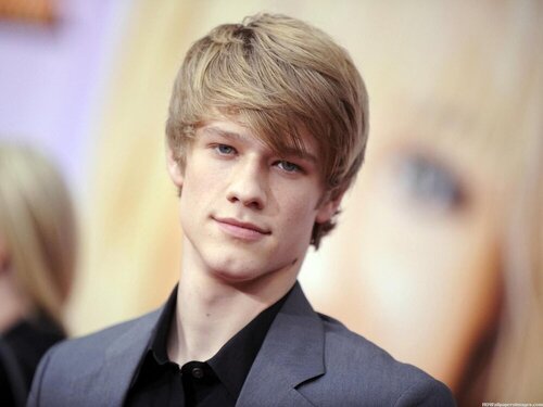 Lucas-Till-1.jpg
