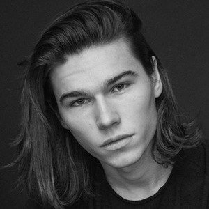 Max henhappel 19930524 allfamousorg