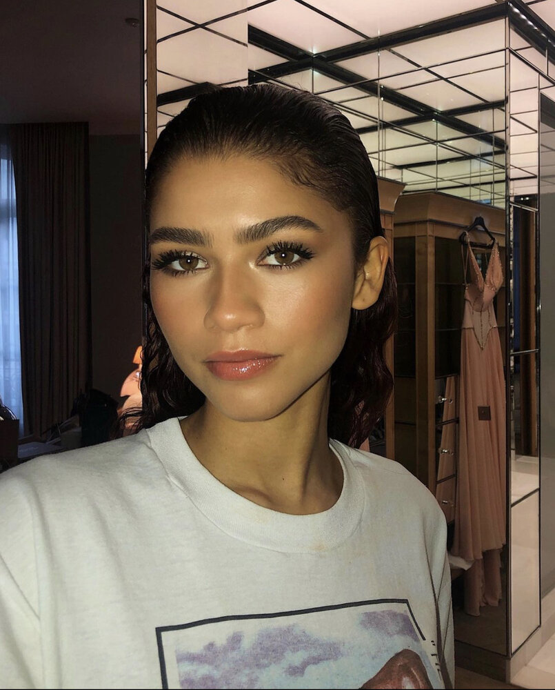 6EFB9907 D7AD 4F19 A7FD A123A4BF64B8