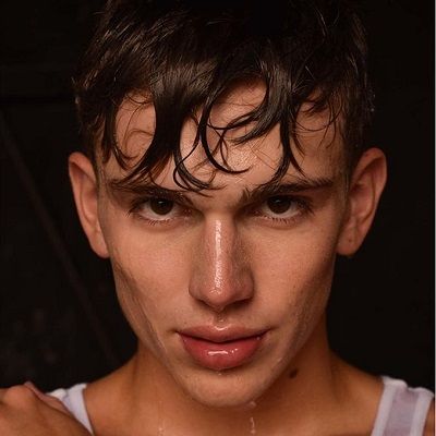 Vinnie Hacker looks