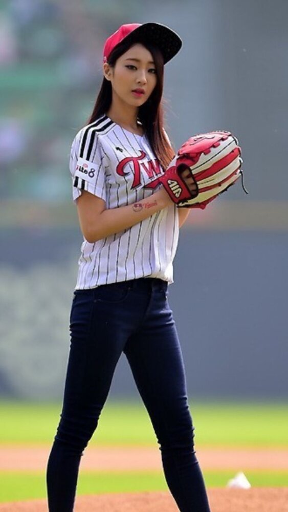 80350c4b39e4ea734c8aba439a4ba899