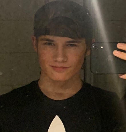 90909533 26EB 4348 8C2F 9AD731682FCC 2